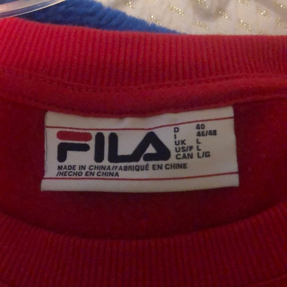 FILA sweatshirt like new - Picture 3 of 3